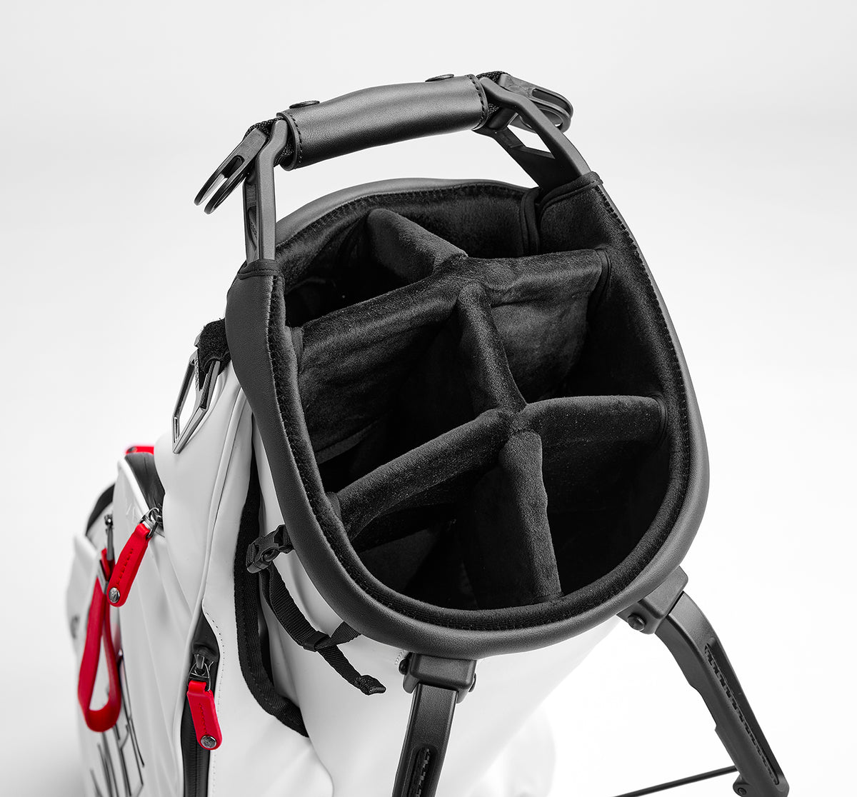 SNYDER × VESSEL Premium Golfbag Edition