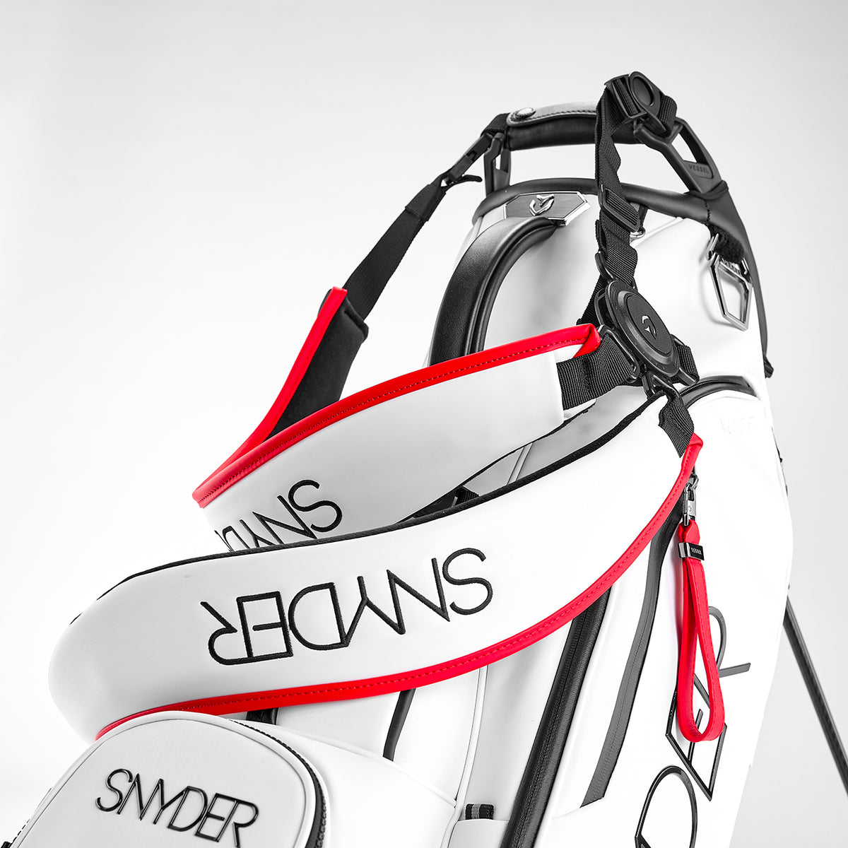 SNYDER × VESSEL Premium Golfbag Edition